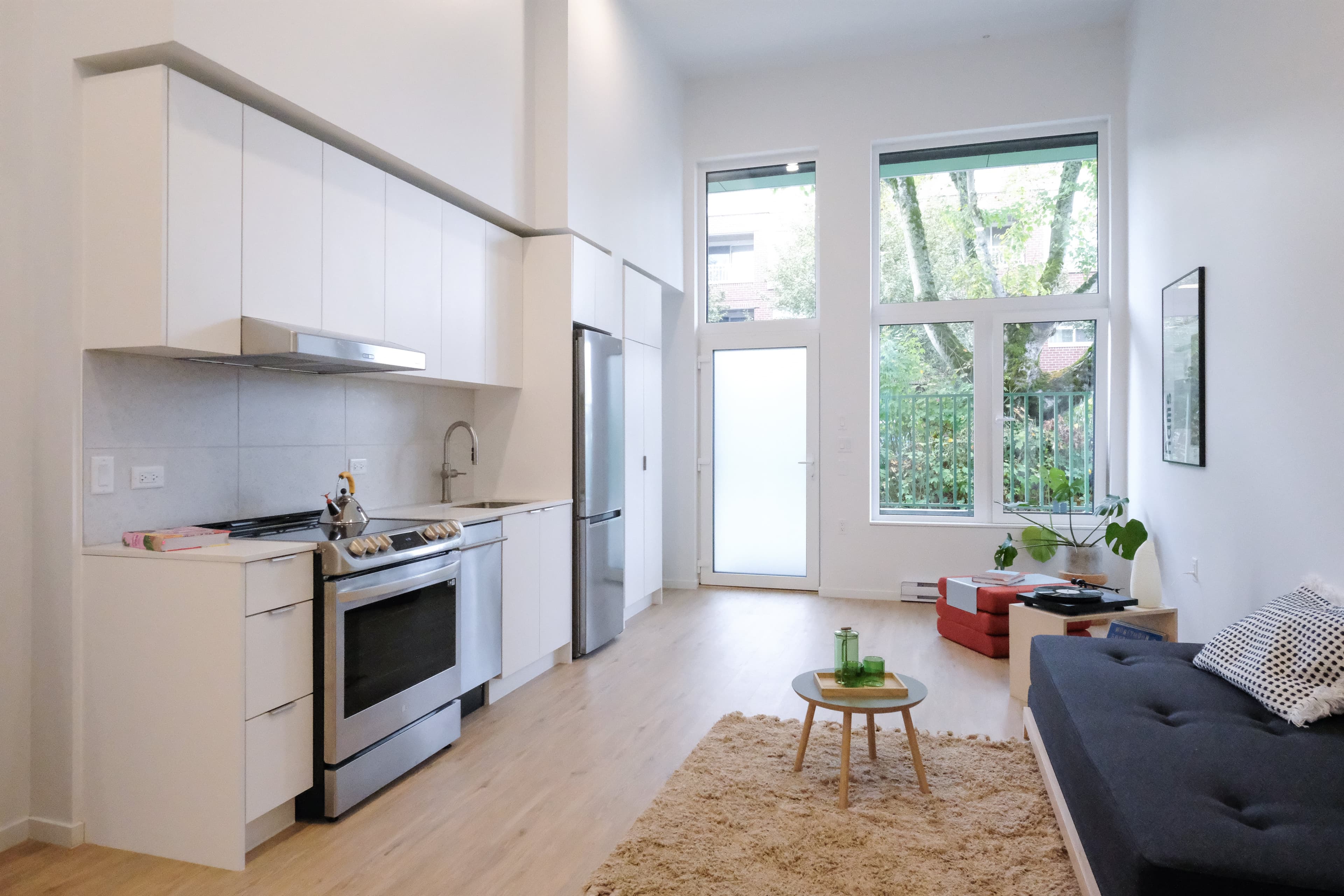 Image for 11 198 Ontario Pl