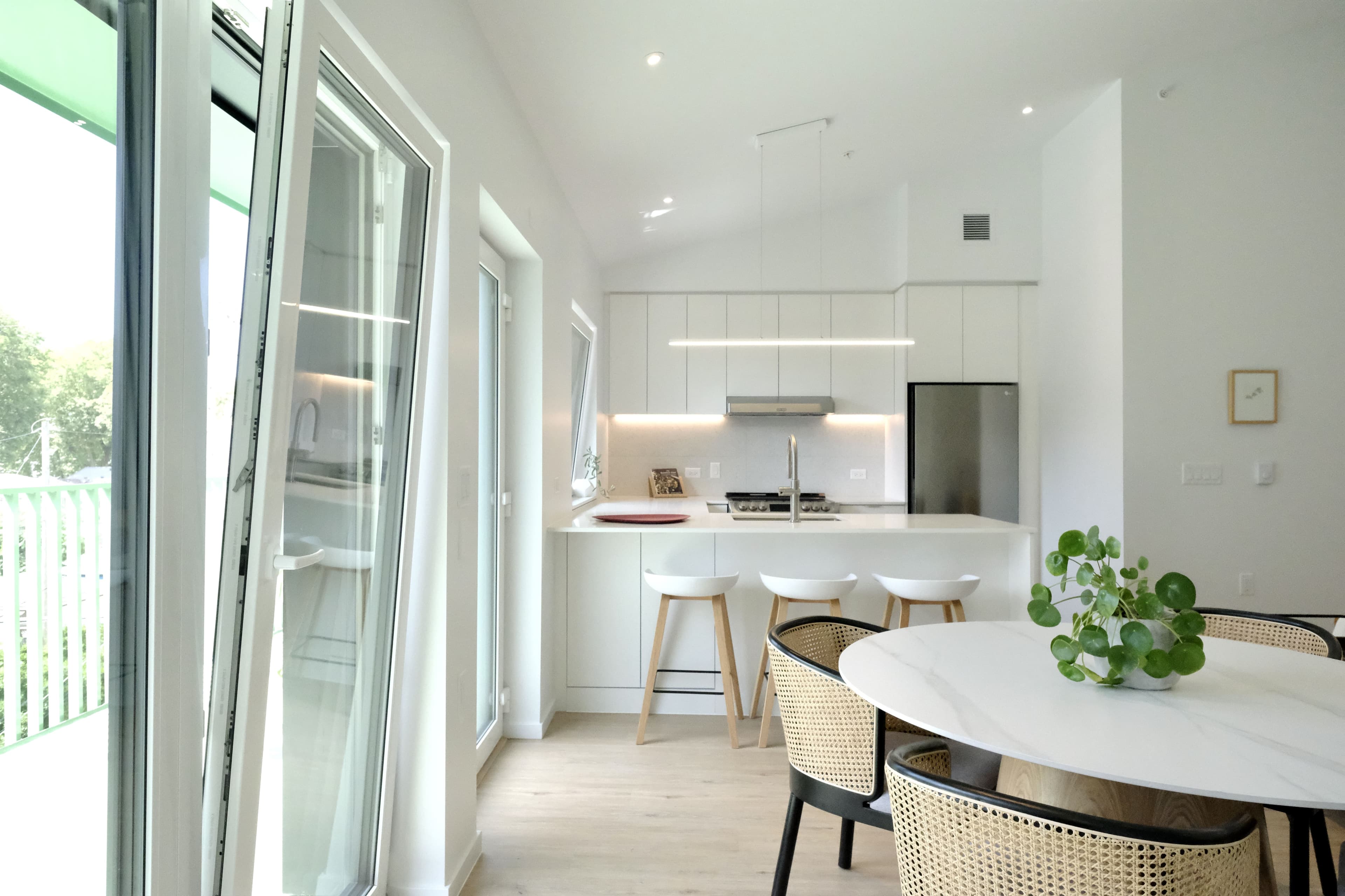 Image for 33/34 198 Ontario Pl